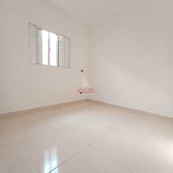 Casa em Praia Grande, bairro Maracanã