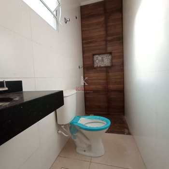 Casa em Praia Grande, bairro Maracanã