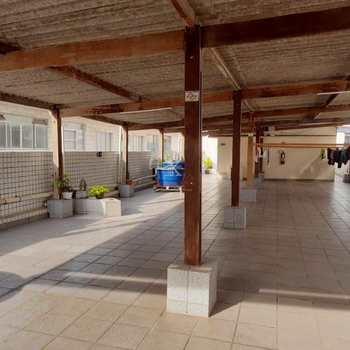 Apartamento em Praia Grande, bairro Guilhermina