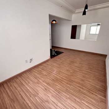 Apartamento em Praia Grande, bairro Guilhermina