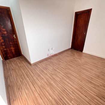 Apartamento em Praia Grande, bairro Guilhermina