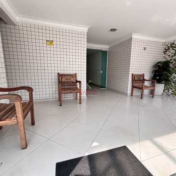 Apartamento em Praia Grande, bairro Guilhermina