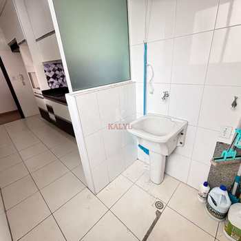 Apartamento em Praia Grande, bairro Guilhermina
