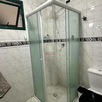 Apartamento em Praia Grande, bairro Guilhermina