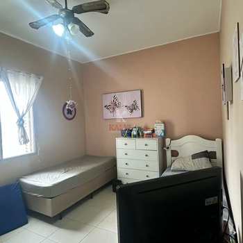 Apartamento em Praia Grande, bairro Guilhermina