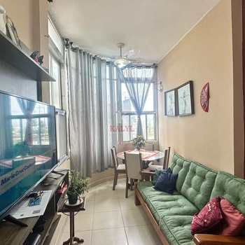 Apartamento em Praia Grande, bairro Guilhermina