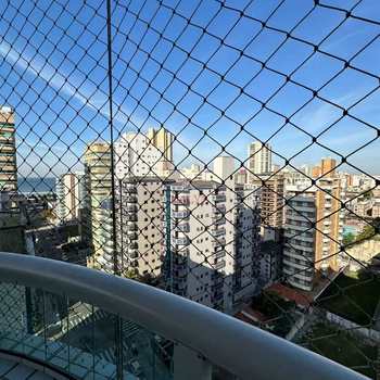 Apartamento em Praia Grande, bairro Guilhermina