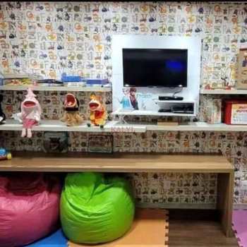 Apartamento em Praia Grande, bairro Guilhermina