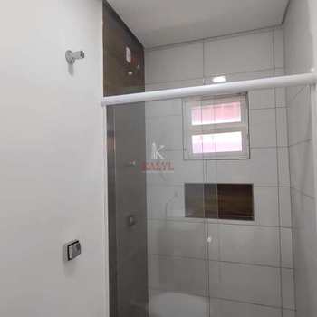 Casa em Praia Grande, bairro Maracanã