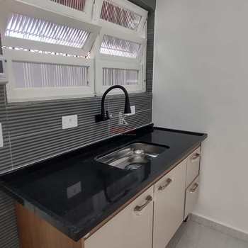 Casa em Praia Grande, bairro Maracanã