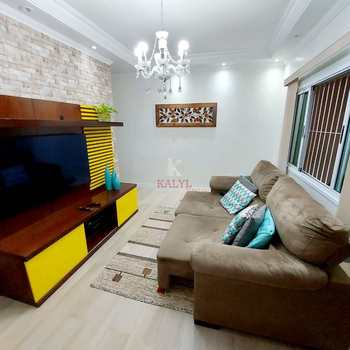 Sobrado em Praia Grande, bairro Guilhermina