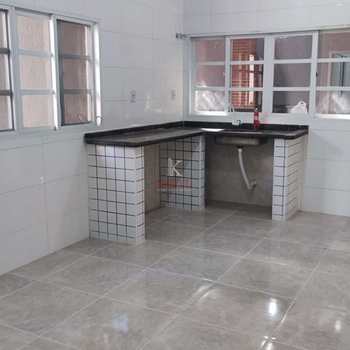 Casa em Praia Grande, bairro Guilhermina