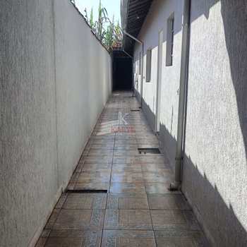 Casa em Praia Grande, bairro Guilhermina