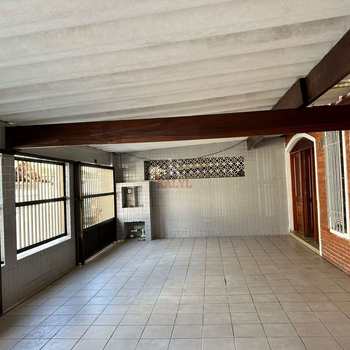 Casa em Praia Grande, bairro Guilhermina