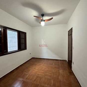 Casa em Praia Grande, bairro Guilhermina