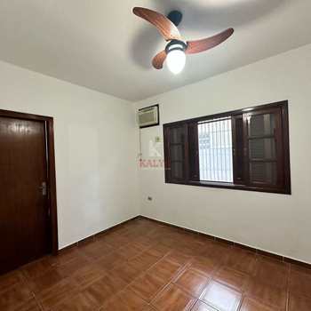 Casa em Praia Grande, bairro Guilhermina