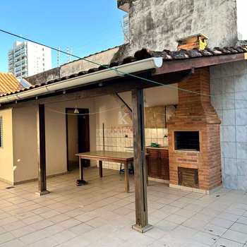 Casa em Praia Grande, bairro Guilhermina