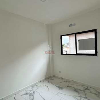 Casa em Praia Grande, bairro Guilhermina