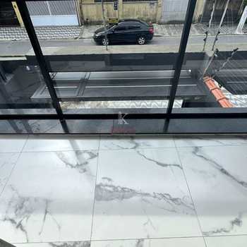 Casa em Praia Grande, bairro Guilhermina