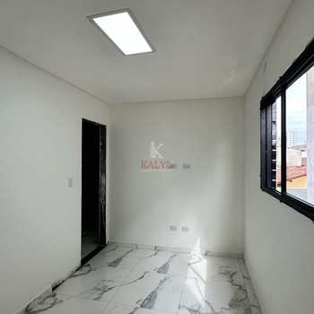 Casa em Praia Grande, bairro Guilhermina