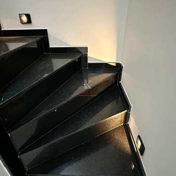 Casa em Praia Grande, bairro Guilhermina