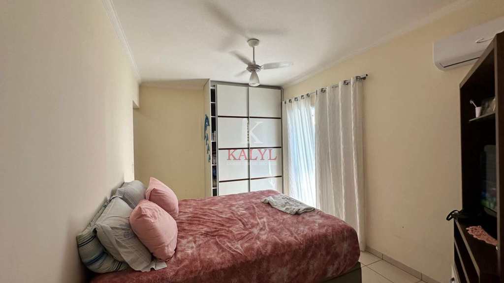 Apartamento em Praia Grande, no bairro Ocian