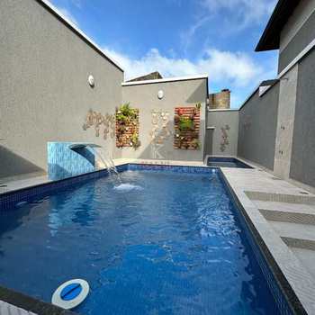 Casa em Praia Grande, bairro Maracanã