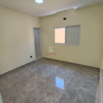 Casa em Praia Grande, bairro Maracanã
