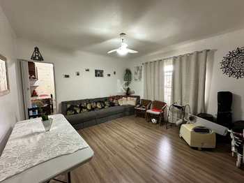 Apartamento, código 8143 em Praia Grande, bairro Tupi