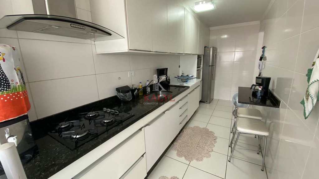 Apartamento em Praia Grande, no bairro Canto do Forte