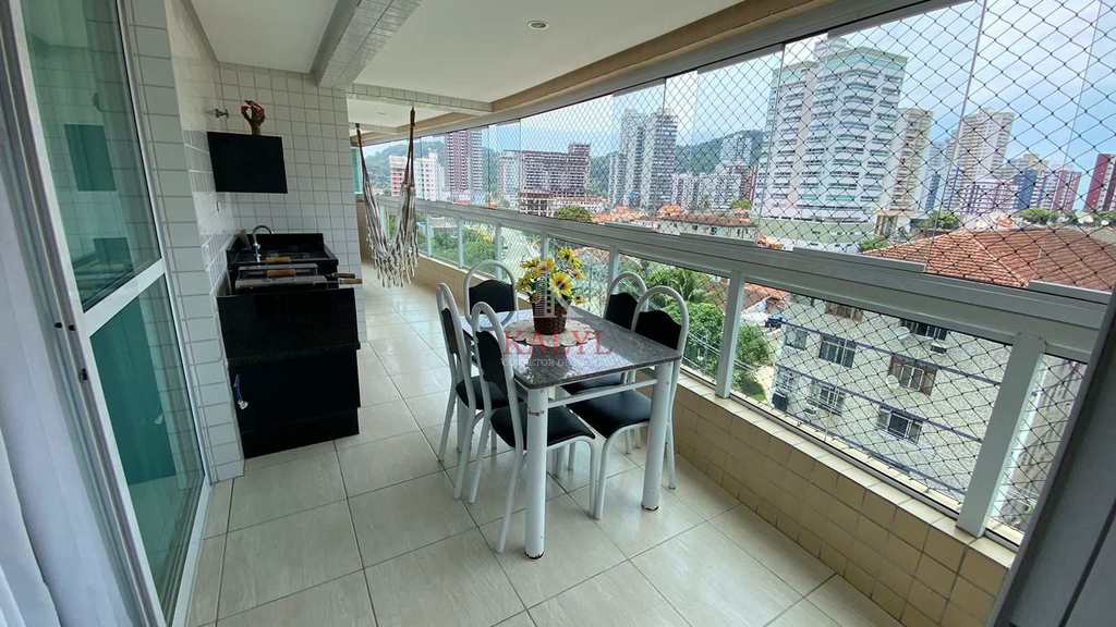 Apartamento em Praia Grande, no bairro Canto do Forte