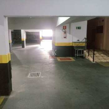 Apartamento em Praia Grande, bairro Guilhermina