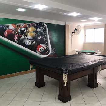 Apartamento em Praia Grande, bairro Guilhermina