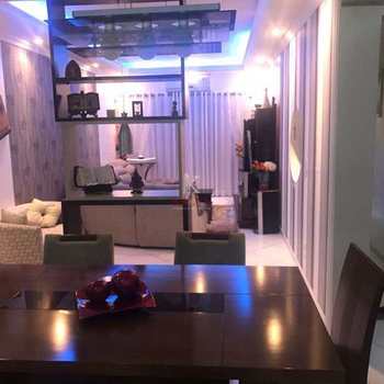 Apartamento em Praia Grande, bairro Guilhermina