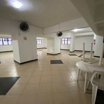 Apartamento em Praia Grande, bairro Guilhermina
