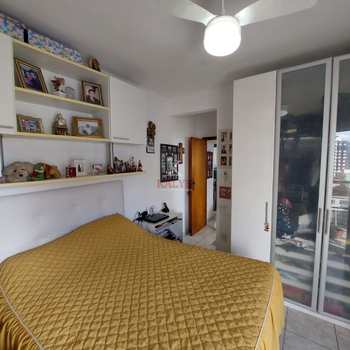 Apartamento em Praia Grande, bairro Guilhermina