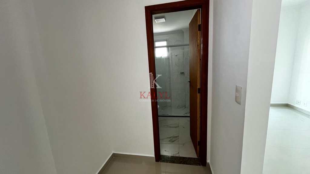 Apartamento em Praia Grande, no bairro Tupi
