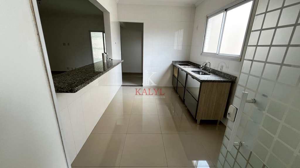 Apartamento em Praia Grande, no bairro Tupi