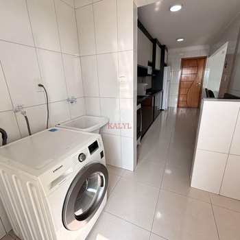 Apartamento em Praia Grande, bairro Guilhermina