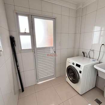 Apartamento em Praia Grande, bairro Guilhermina