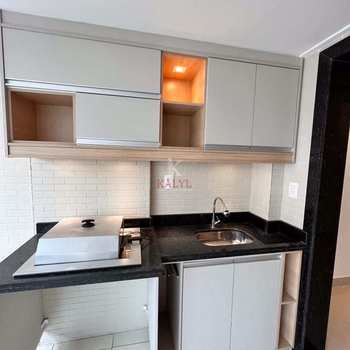 Apartamento em Praia Grande, bairro Guilhermina