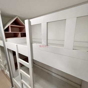 Apartamento em Praia Grande, bairro Guilhermina