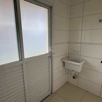 Apartamento em Praia Grande, bairro Guilhermina