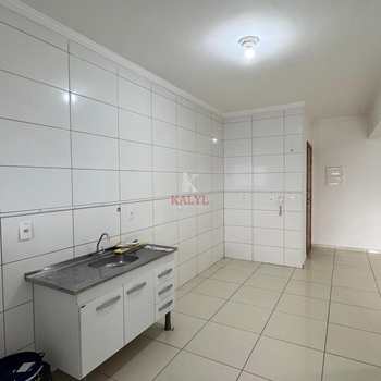 Apartamento em Praia Grande, bairro Guilhermina