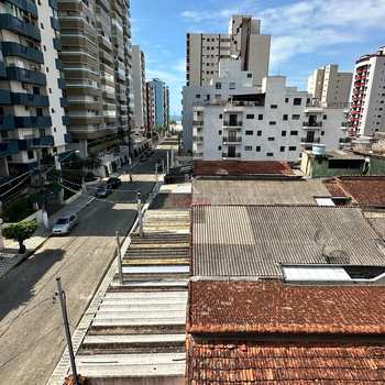 Apartamento em Praia Grande, bairro Guilhermina