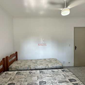Apartamento em Praia Grande, bairro Guilhermina