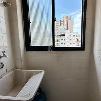 Apartamento em Praia Grande, bairro Guilhermina