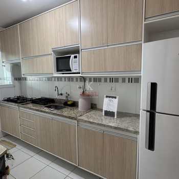 Apartamento em Praia Grande, bairro Guilhermina