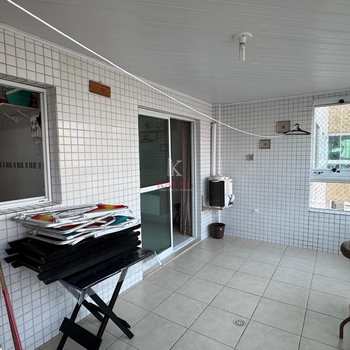 Apartamento em Praia Grande, bairro Guilhermina