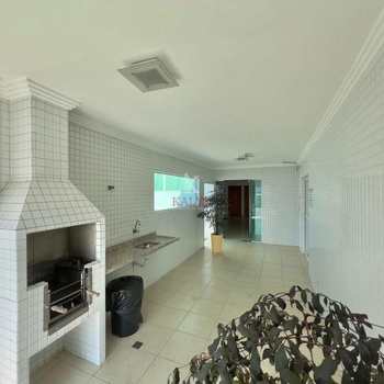 Apartamento em Praia Grande, bairro Guilhermina